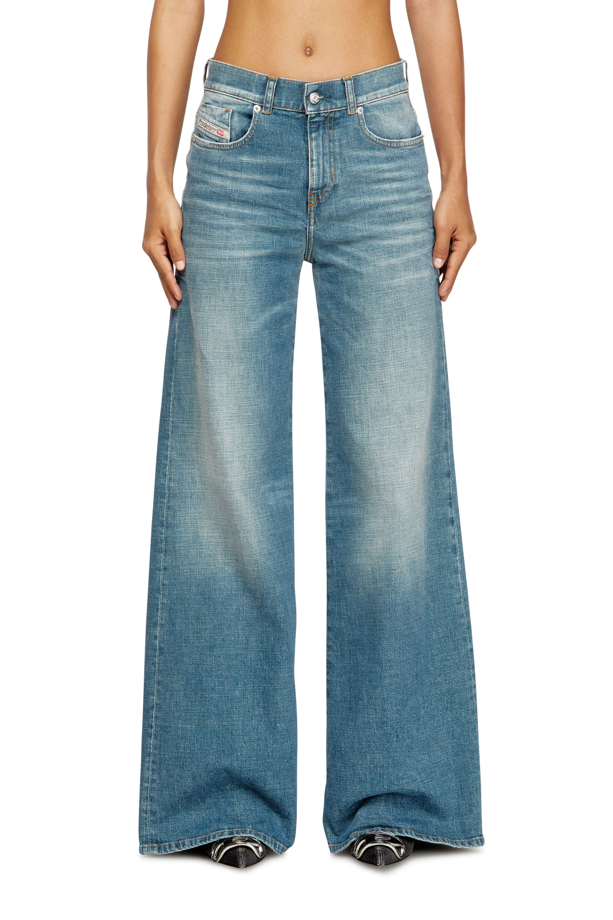 Diesel - Woman's Flare Jeans 1978 D-Akemi 09M58, Medium blue - 3